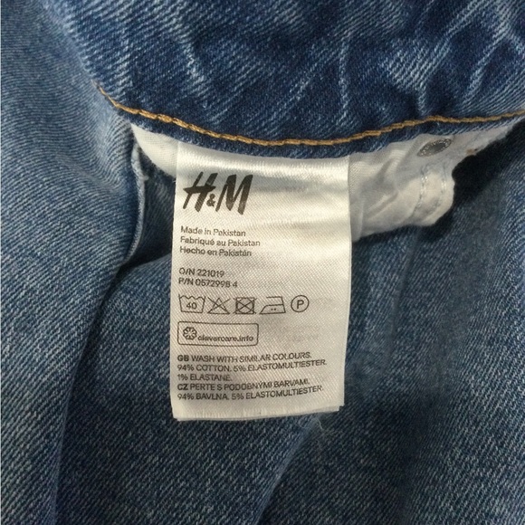 H&M Divided High Waisted Jeans - Picture 5 of 6